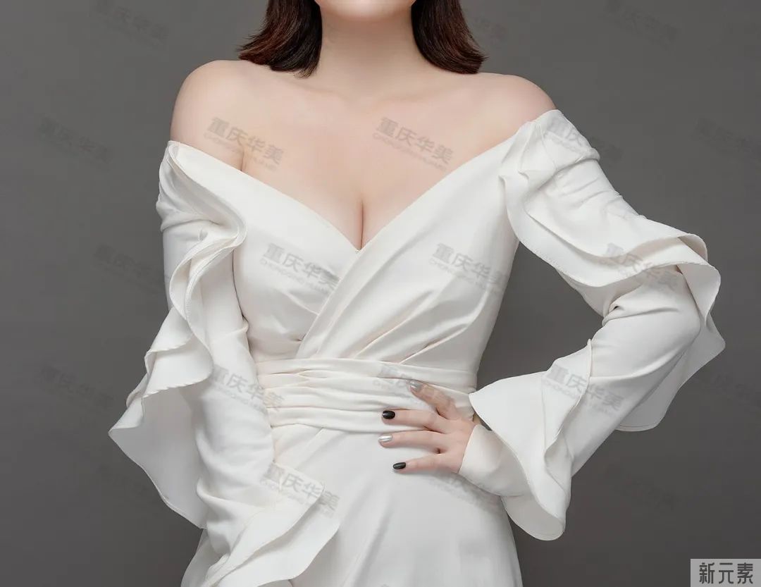 隆胸后，你的生活有变满意吗?我们采访了50+女性 图片-13
