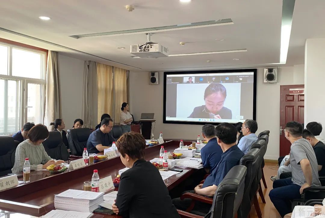 潍坊医学院2022届整形外科学硕士研究生毕业论文答辩会今日举办，山东壹美集团董事长朱建莹受邀参加 图片-6