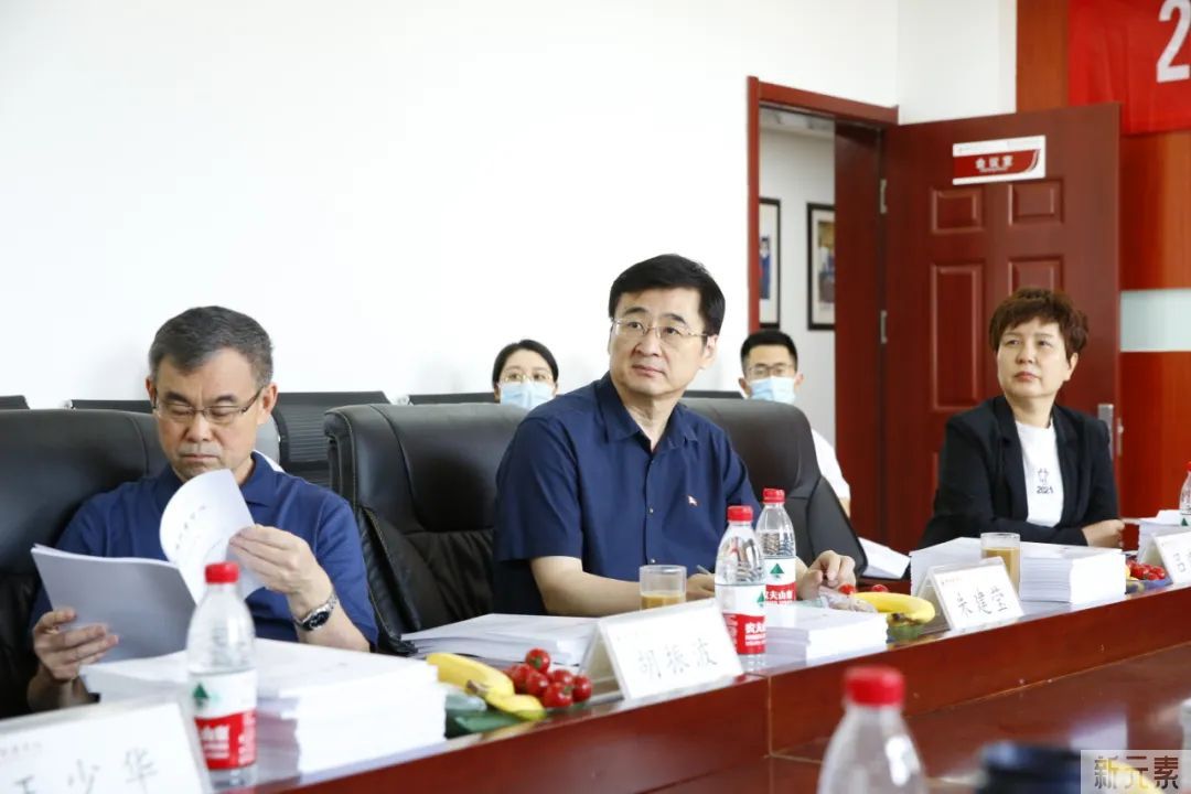 潍坊医学院2022届整形外科学硕士研究生毕业论文答辩会今日举办，山东壹美集团董事长朱建莹受邀参加 图片-5