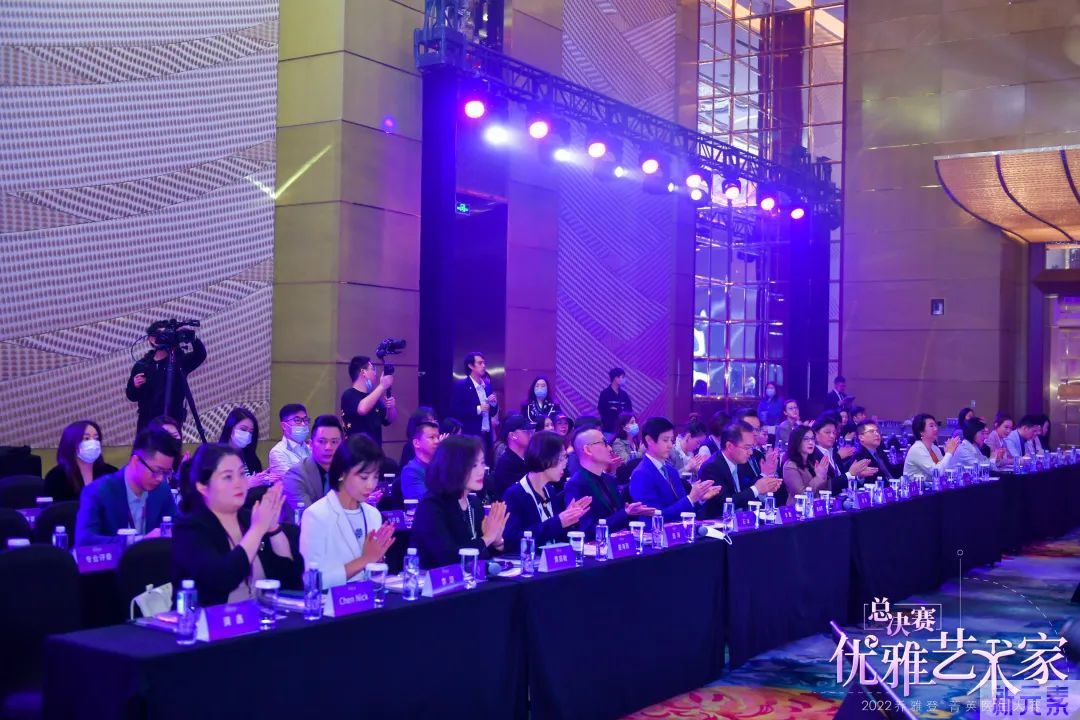 叶向东院长作为广西唯一一位评委，受邀出席优雅艺术家 · 菁英医生大赛! 图片-8