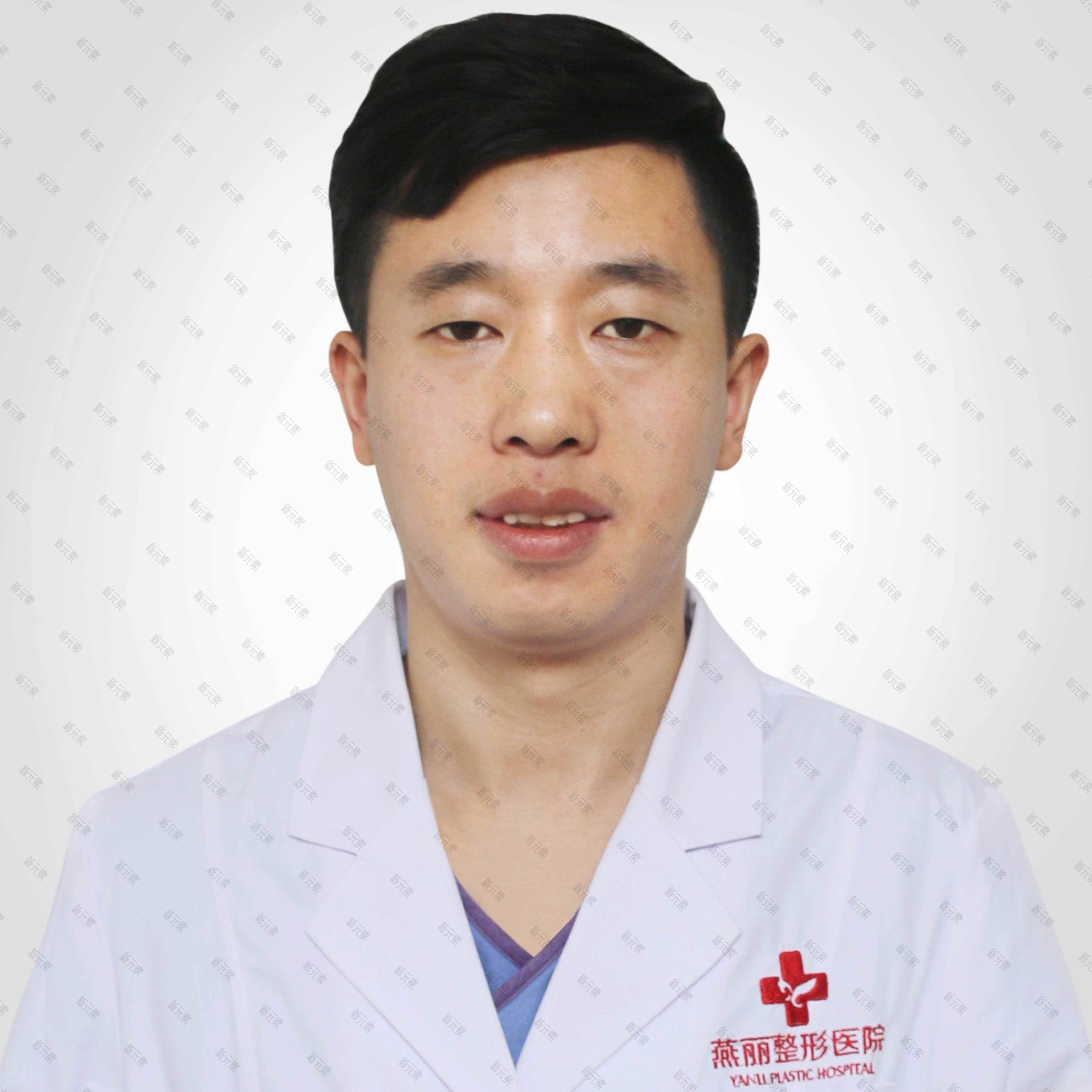 孔明光 头像