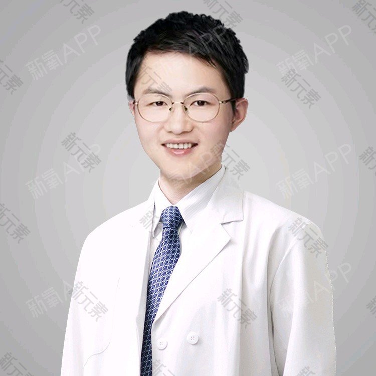 南京华韩奇致美容医院（旗舰店）卢程