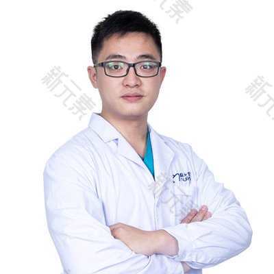 成华极光口腔李民明