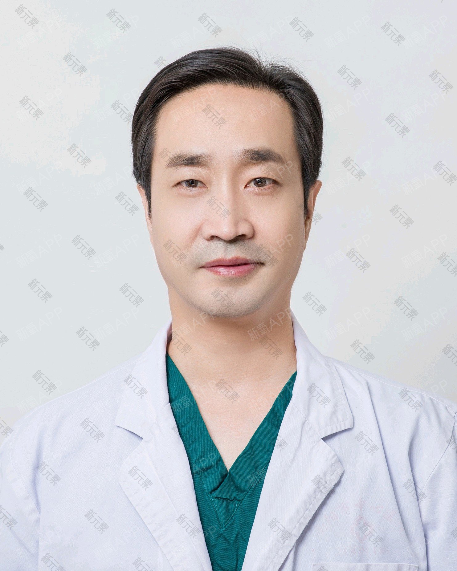 黄立新 头像