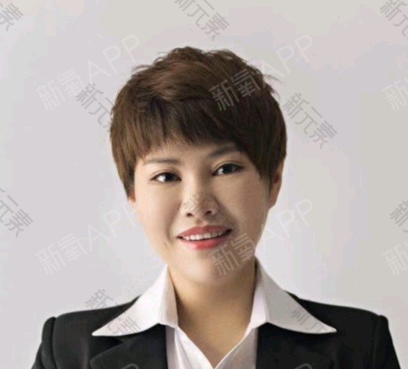 张婷 头像