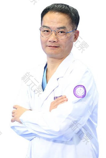 碧莲盛·不剃发植发全国连锁（深圳世茂广场院）文亚雄