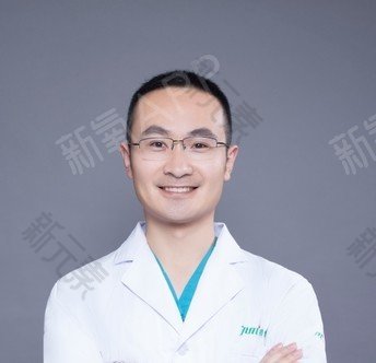 济南君子医疗整形美容王凯