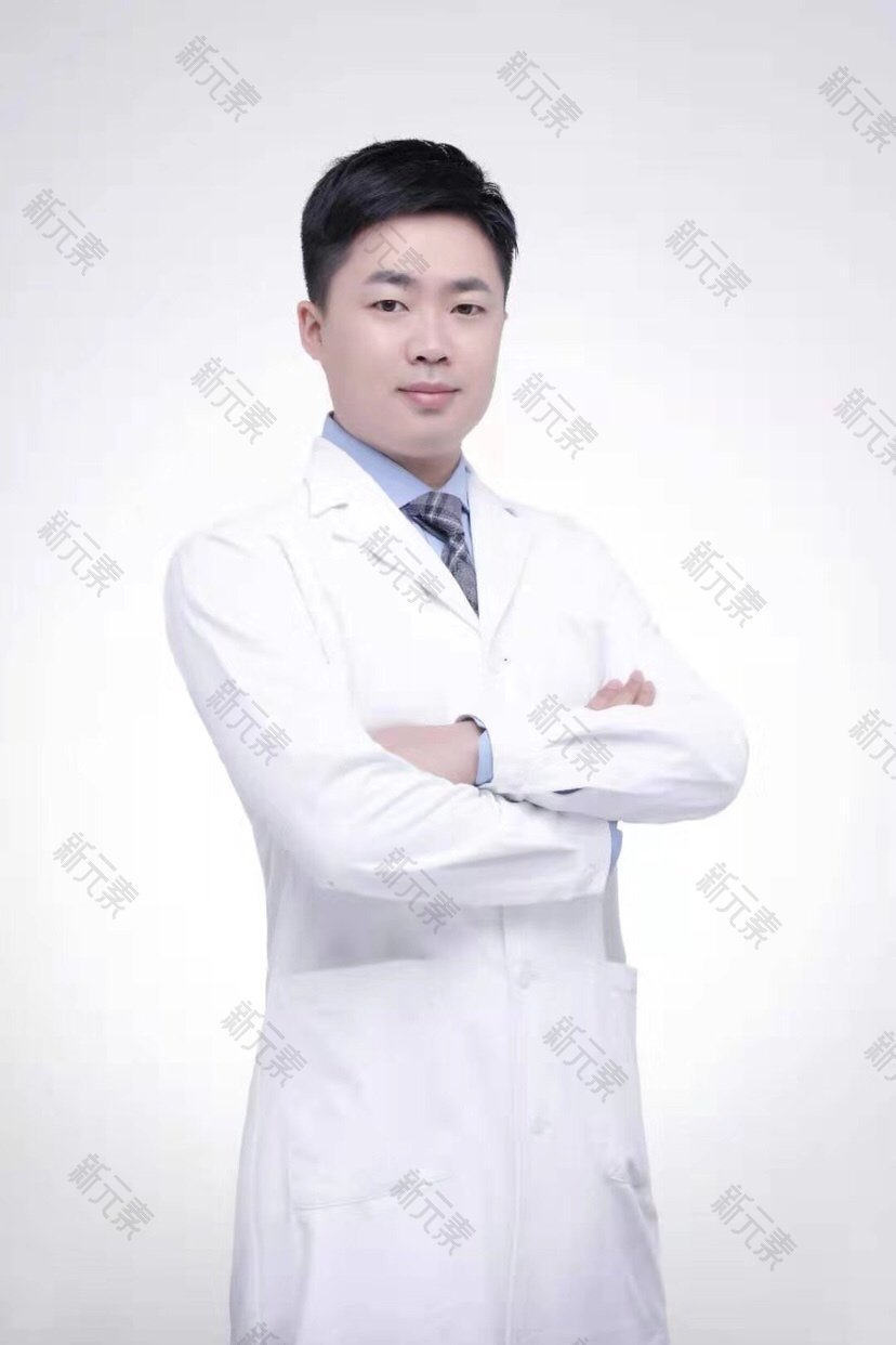 南京凤凰岛整形外科（眼部专科）黄清华