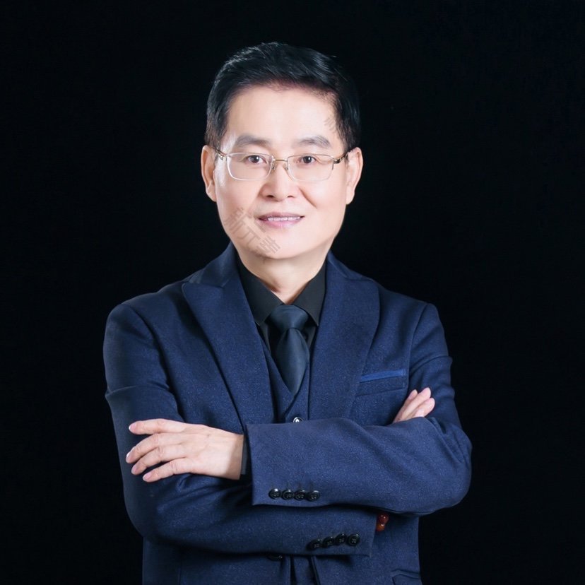 邢志英 头像