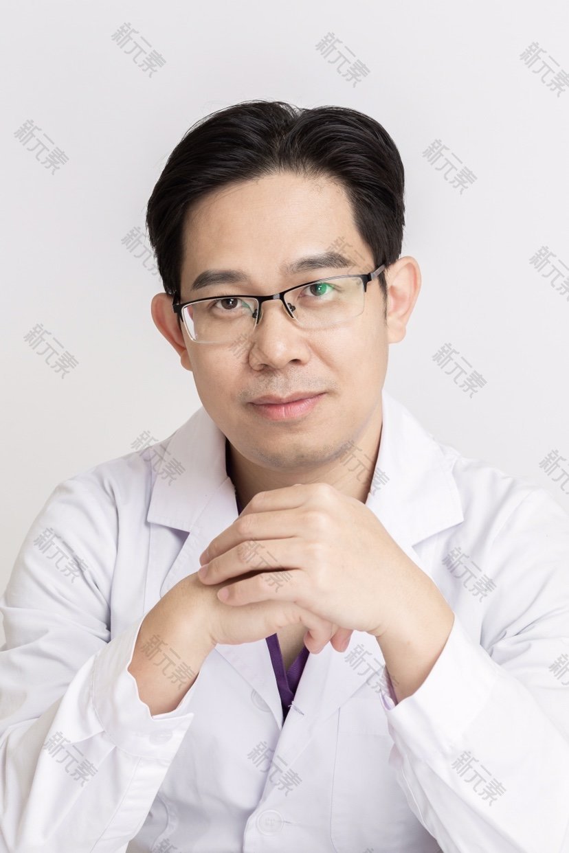 深圳多米乐医疗美容门诊部胡以信