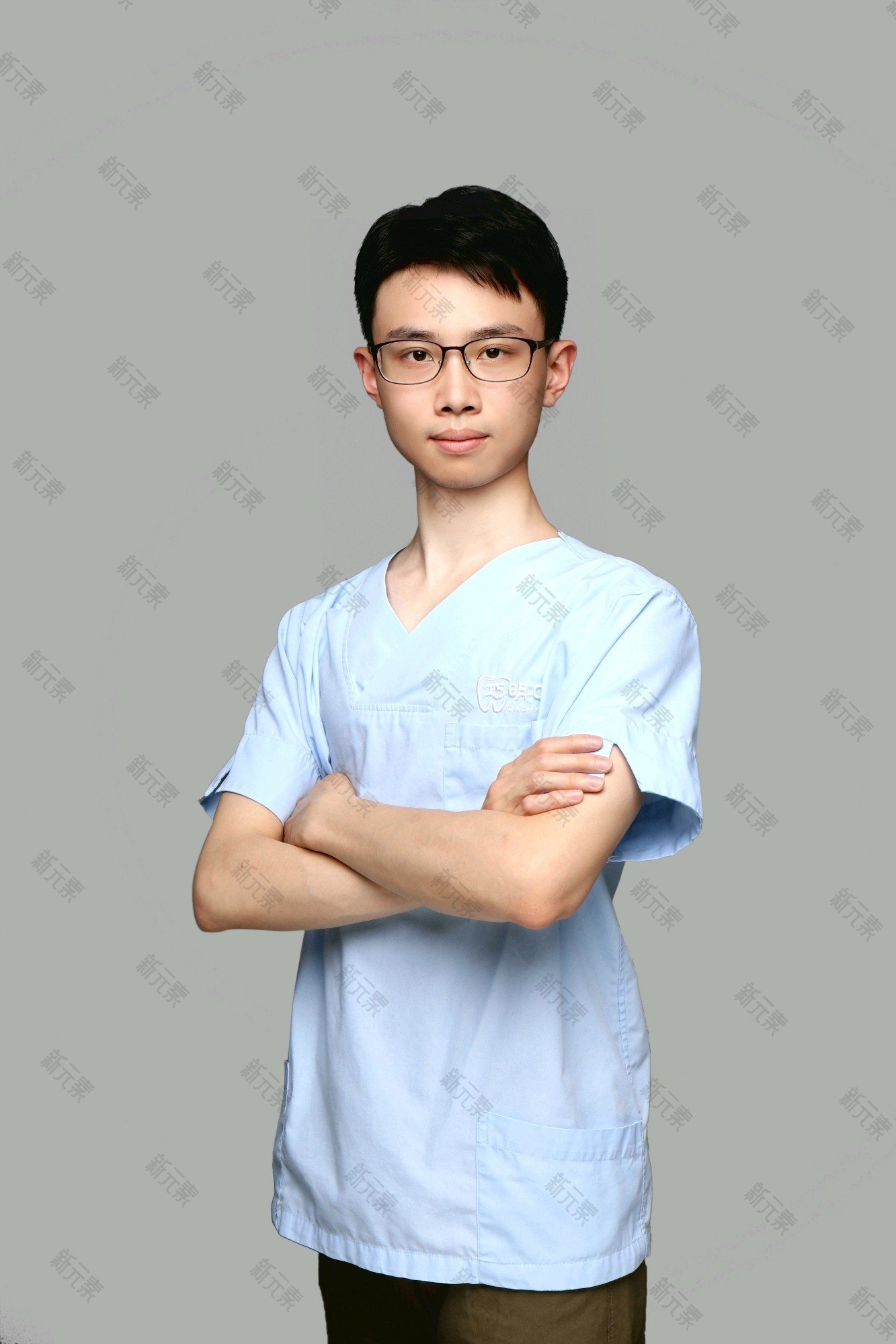 上海李巧明口腔李青