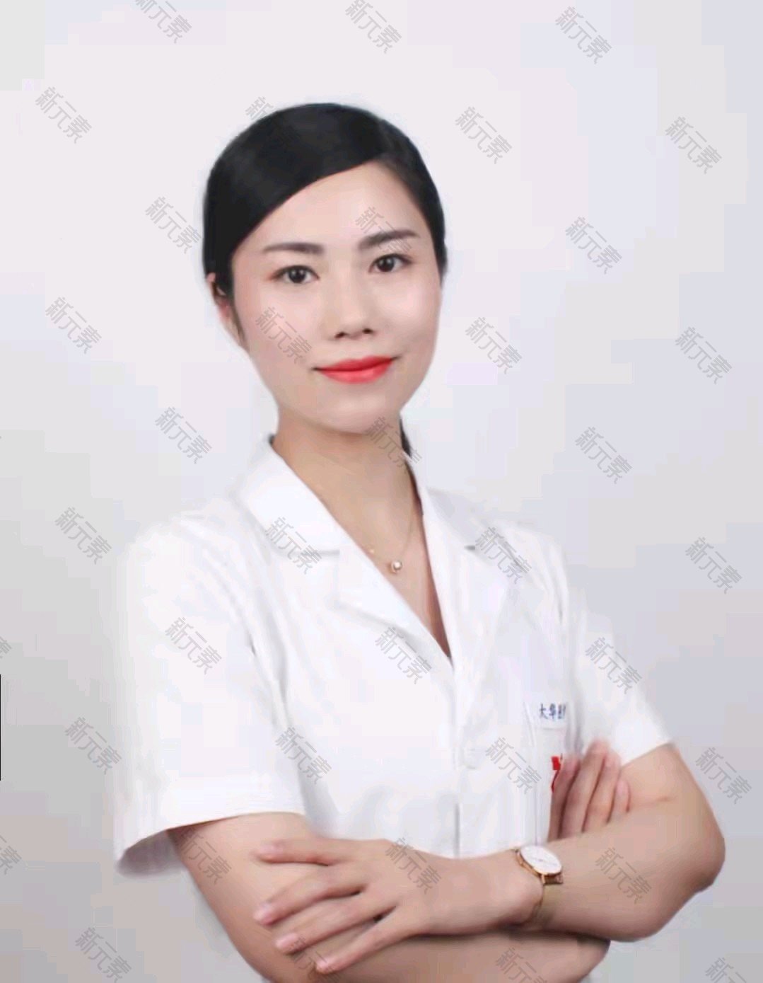 成都大华医学美容医院杨雨霆