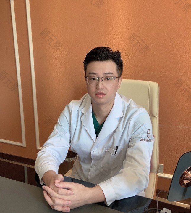 烟台德中医疗美容门诊部有限公司邓凌晖