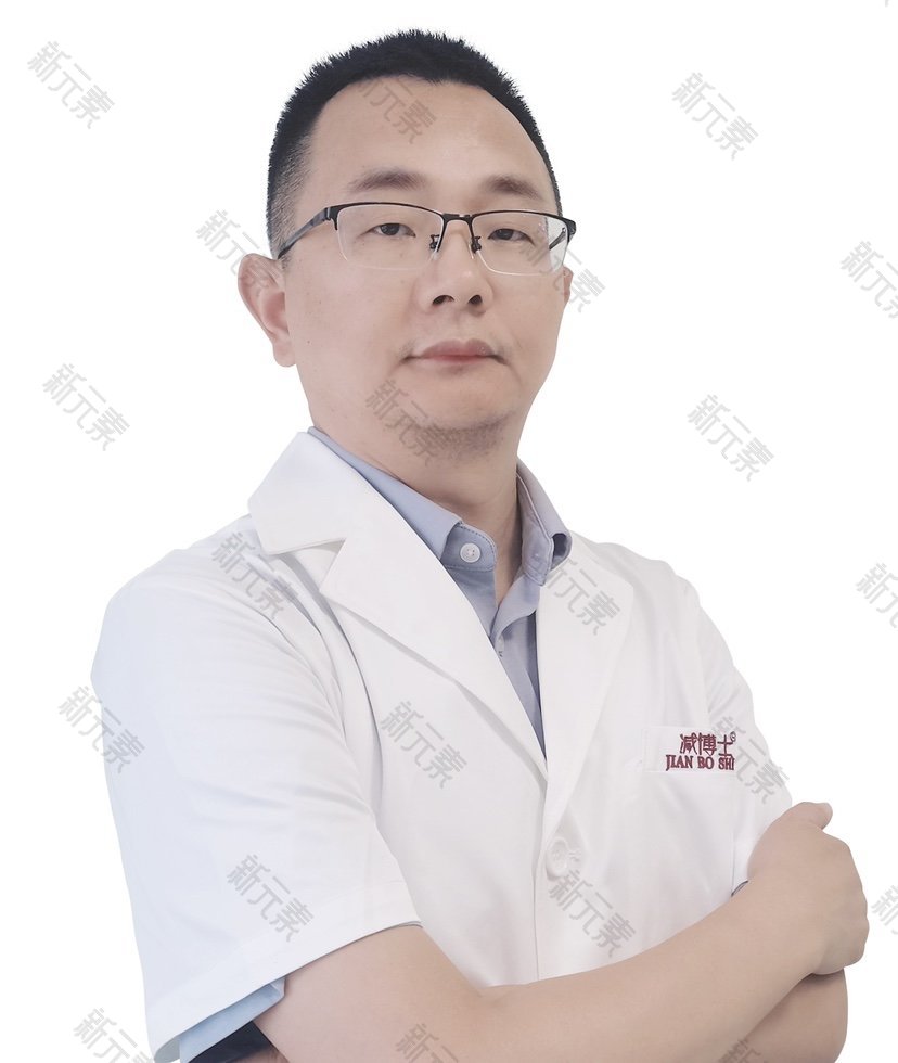 新减博士医疗美容（渝中院）韩先福
