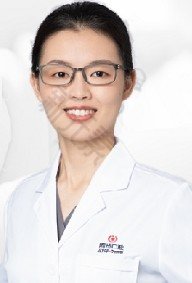 上海同步口腔门诊部吕皓冉